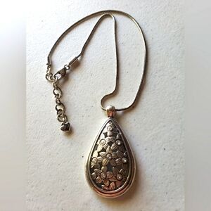Brighton Teardrop Flower Pendant Necklace Retired Silver Plated w/ Crystals 18"